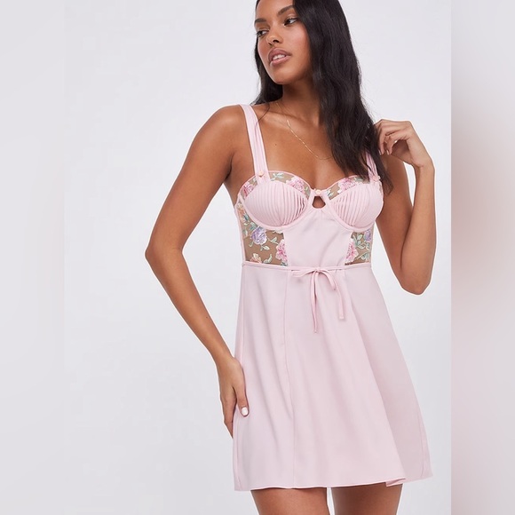 New! FOR LOVE & LEMONS Pastel Watercolor Rose Dress 45041 - Picture 1 of 14